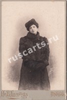 Иркутск. Женщина. Кабинетка. Фотография Булатова.